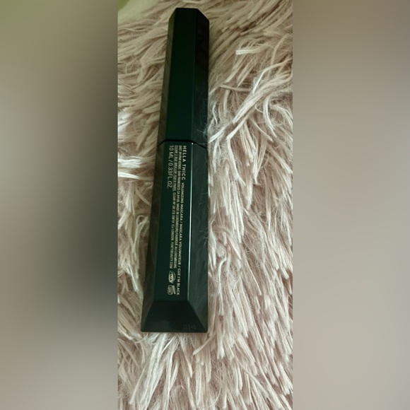 NEW Fenty Beauty Hella Thicc Volumizing Mascara Black Full Size - Picture 4 of 12